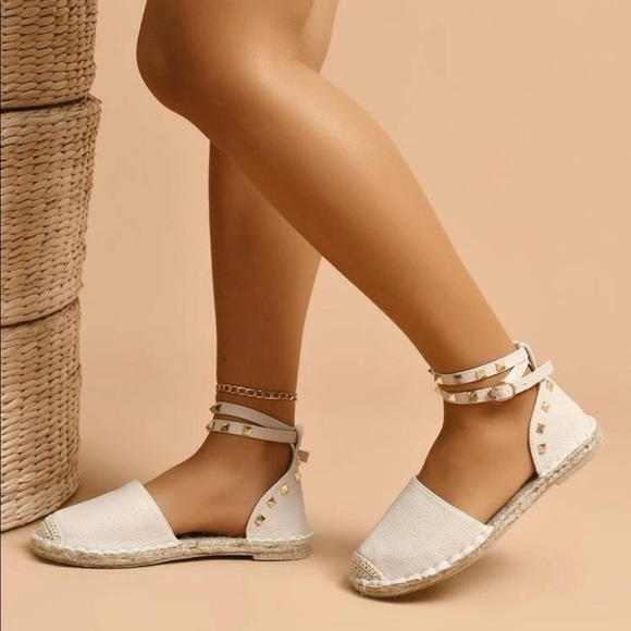 Espadrilles Sandal - Picture 2 of 5